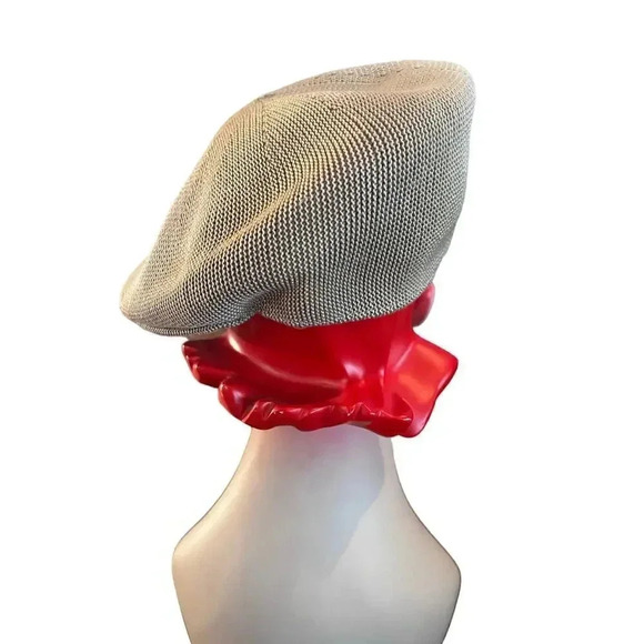Pierre Cardin tan vintage  beret one size - Picture 3 of 6